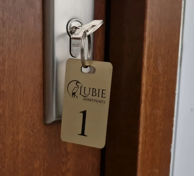 Apartament 1 noclegi nad jeziorem lubie (4)